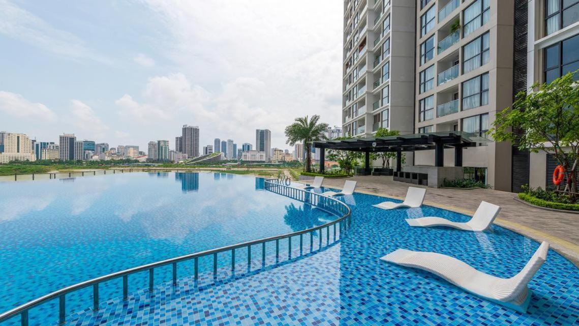 Appartement Vinhomes Skylake Luxury 3 Br